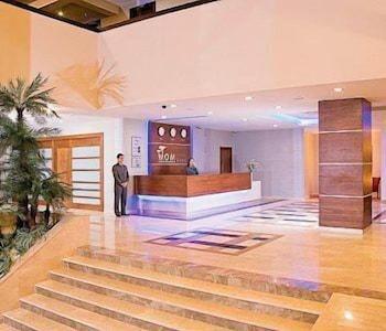Hotel Mom İzmir