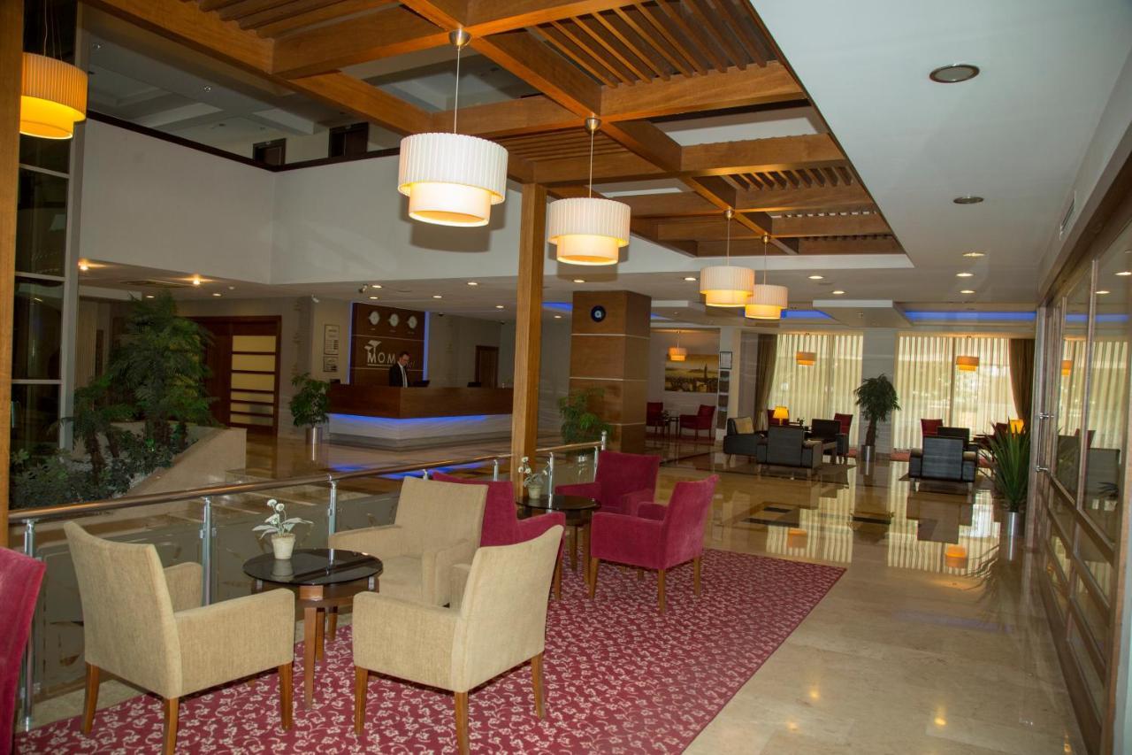 Mom Hotel İzmir